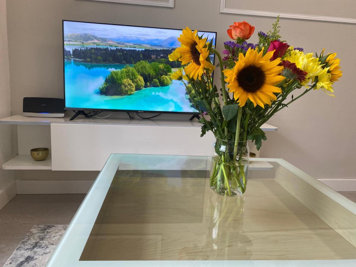 Stunning Apartment In Leeds- Financial District リーズ エクステリア 写真