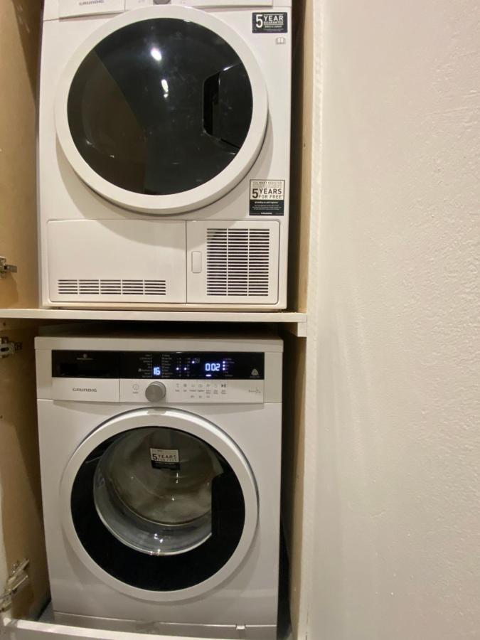Stunning Apartment In Leeds- Financial District リーズ エクステリア 写真